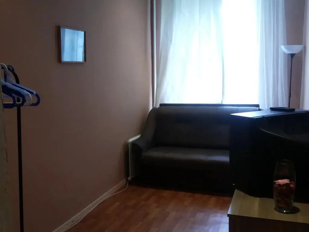 Санкт-Петербург: Guest Rooms on 15 liniya