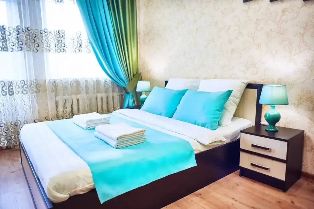 Магнитогорск: Pyat' Zvyozd Alyie Parusa Apartments