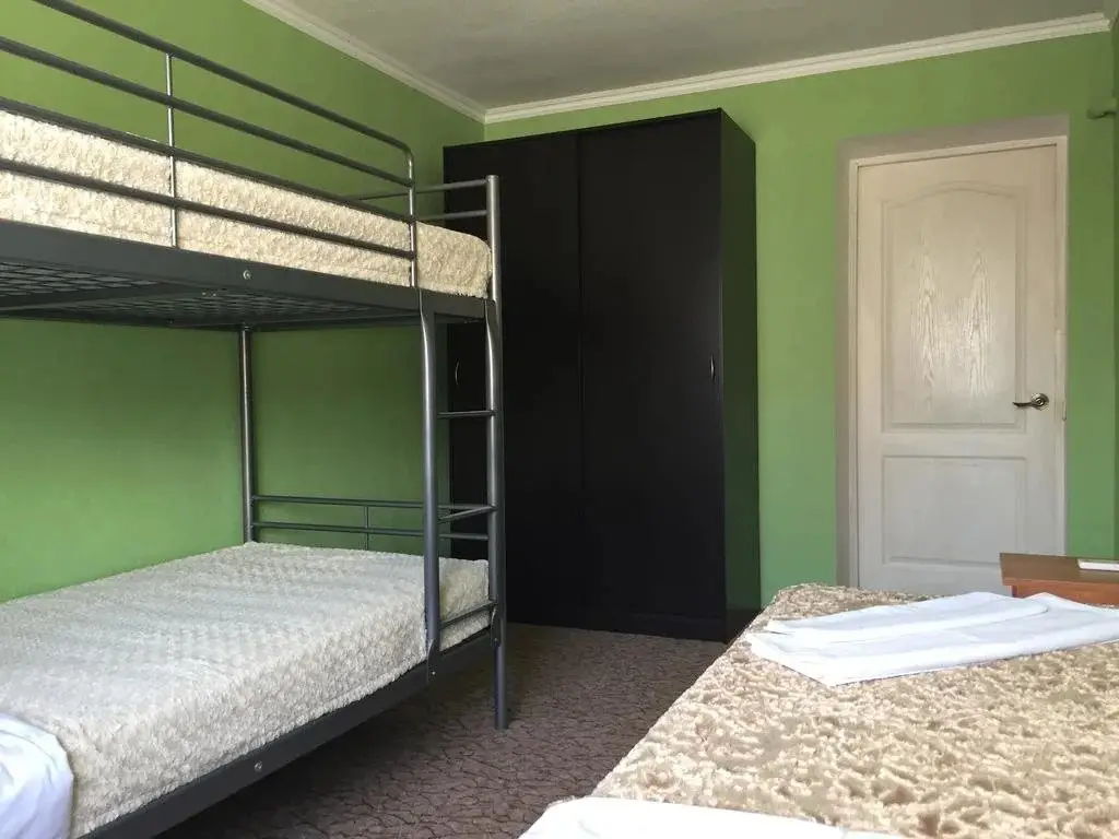 Витязево: Guest House Novoselov