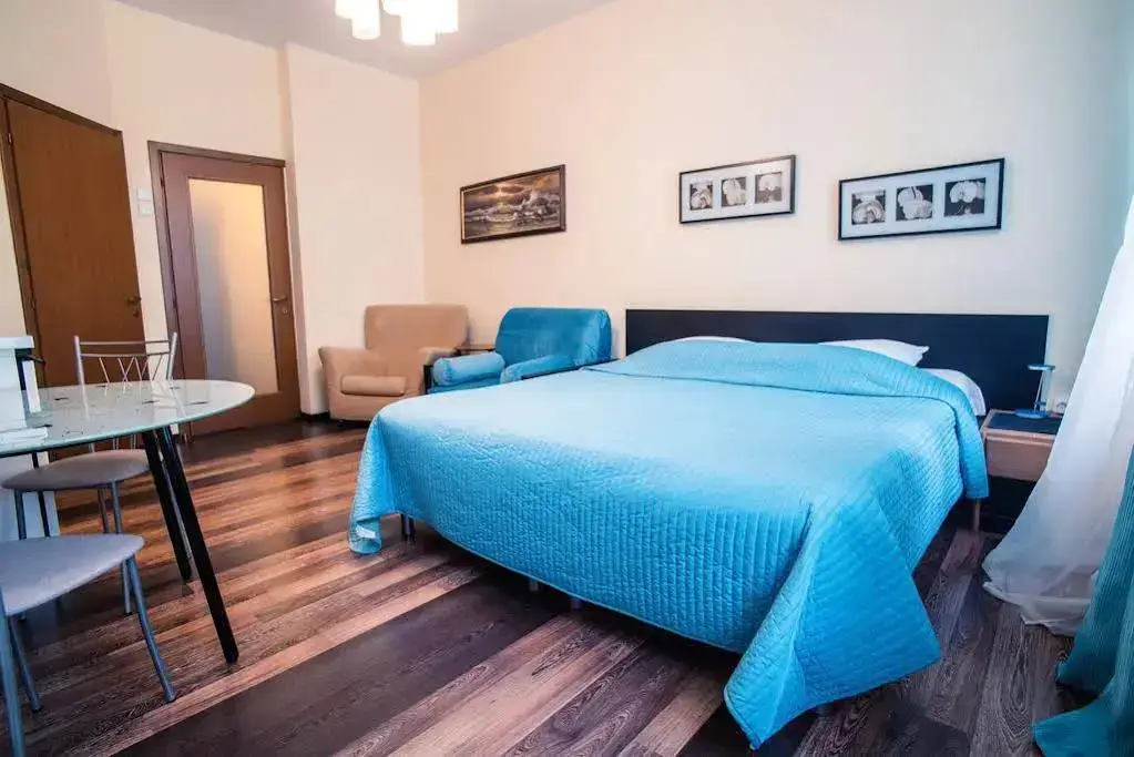 Санкт-Петербург: Апартаменты Come Inn 