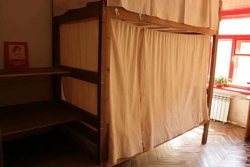Санкт-Петербург: Hostel Biblioteka