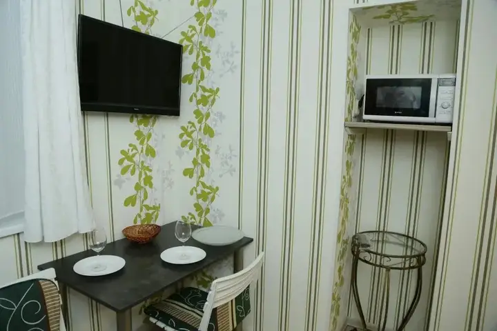 Калининград: Na Leningradskoj U Verhnego Ozera Apartment