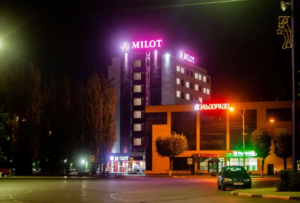 Волжский: Отель Милот