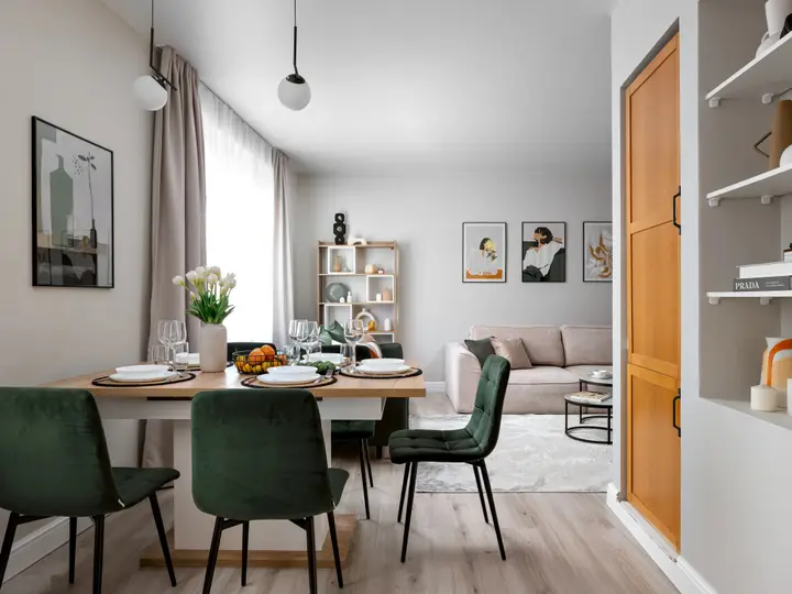 Москва: Квартира GM Apartments Стильная Трехкомнатная с балконом и видом на Патриаршие