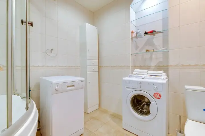 Санкт-Петербург: RentHouse Apartment Tuchkov