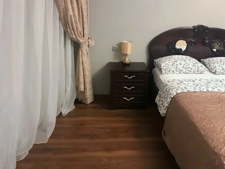 Санкт-Петербург: Apartments on Vosstaniya 10