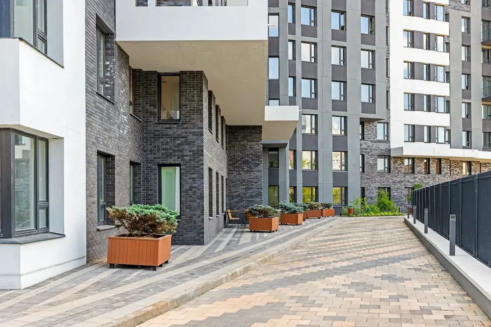 Апартаменты на ул. Бутлерова, 7Б — фото 1
