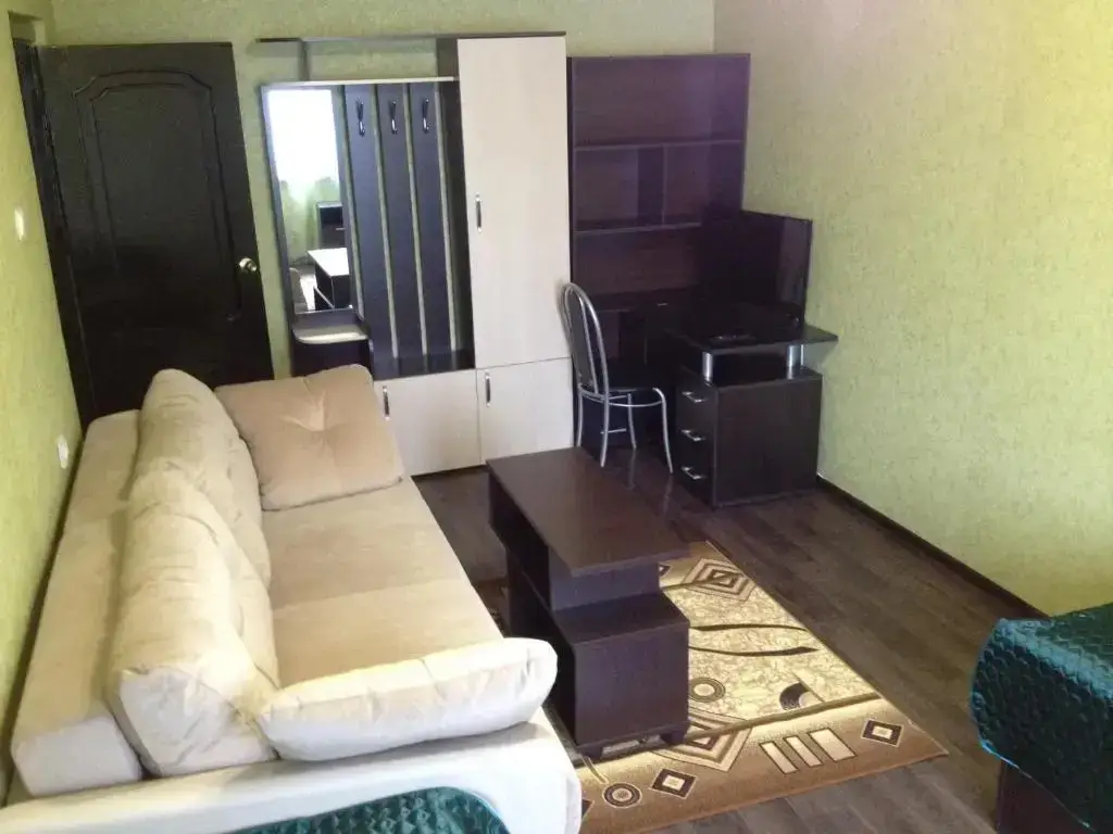 Петропавловск-Камчатский: Rooms on Chubarova 4
