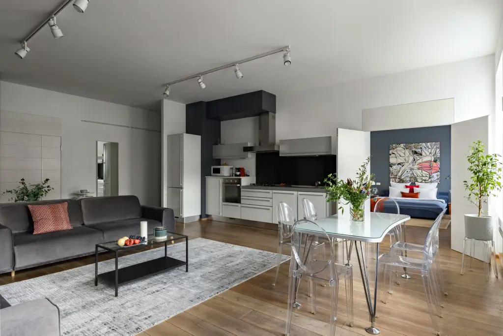 Санкт-Петербург: Апартаменты Minin Apartments с видом на Мойку 140 кв.м.