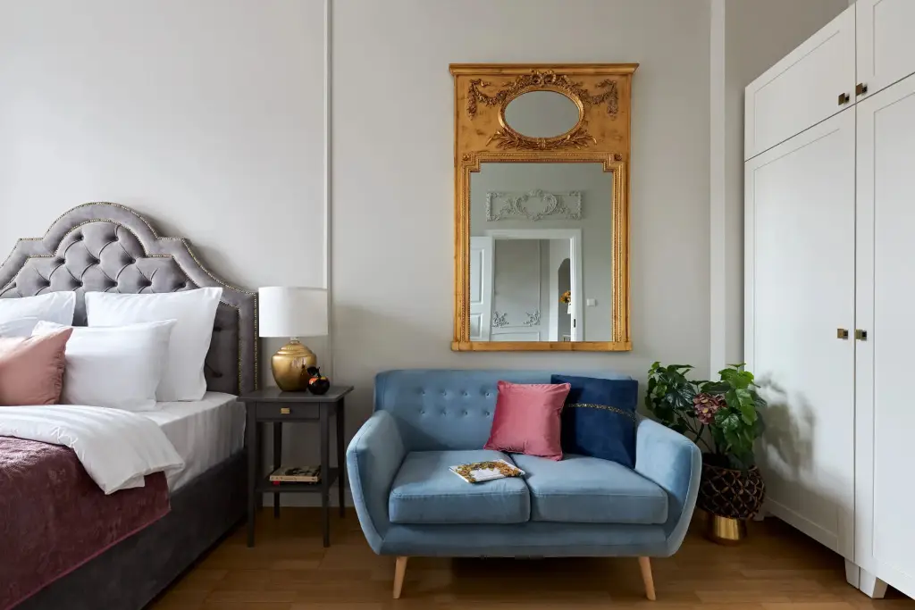 Санкт-Петербург: Апартаменты Minin Apartments с видом на Фонтанку 130 кв.м.