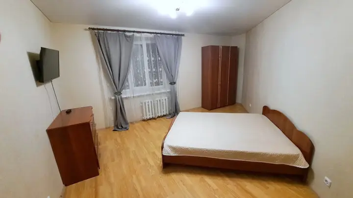 Уфа: Квартира комфортная на Комсомольская 148 с парковкой