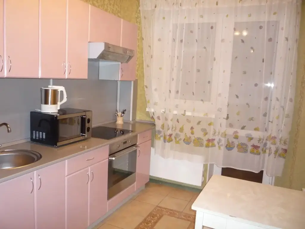 Уфа: V Zelyonoj Rosche Flat