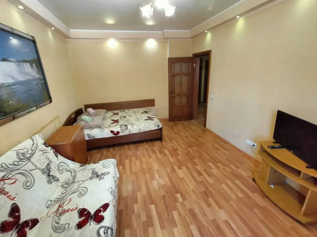 Уфа: V Zelyonoj Rosche Flat