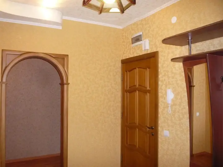 Уфа: V Zelyonoj Rosche Flat