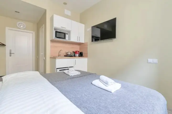 Санкт-Петербург: Апартаменты Sutki Rent на Конюшенной