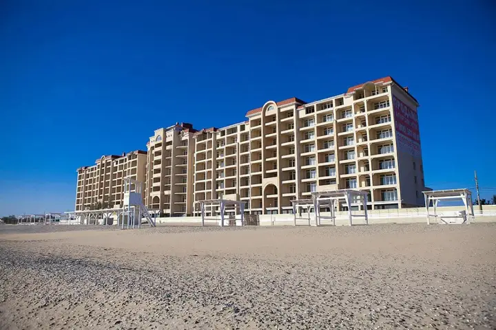 Евпатория: Zolotyie Peski Apartments