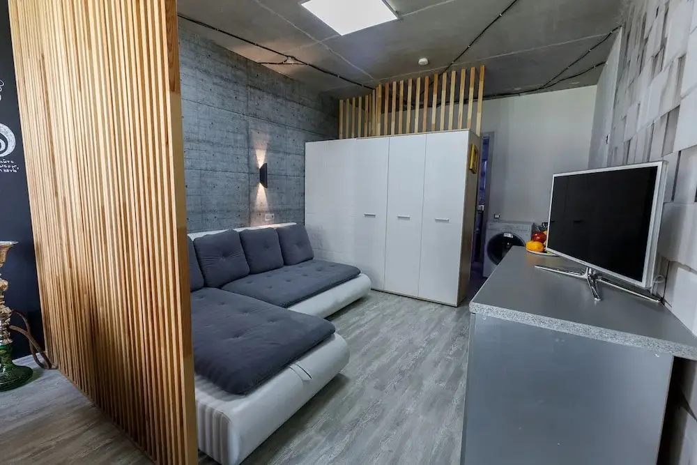 Санкт-Петербург: Central Art Studio H1