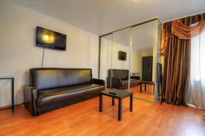 Москва: Na Nagornom Bulvare 12 Apartments
