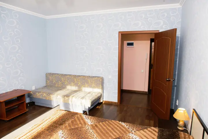 Тобольск: Апартаменты Сутки-24