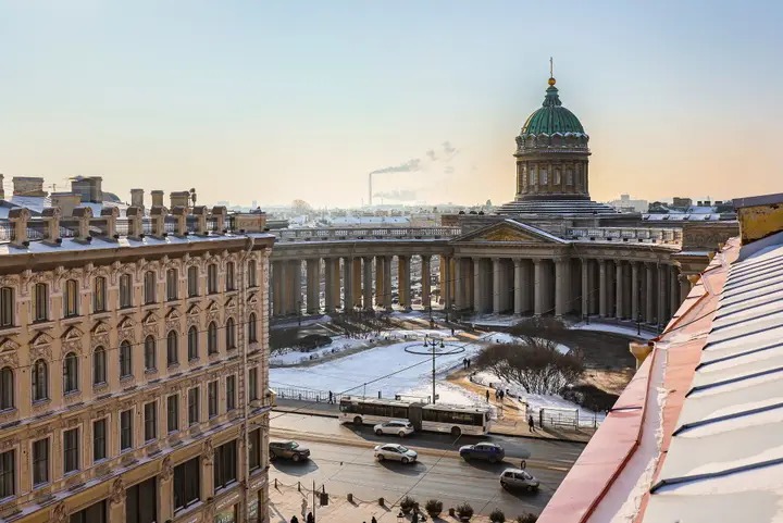 Санкт-Петербург: Апартаменты Minin Apartments c Террасой и видом на Казанский собор 180 кв.м.