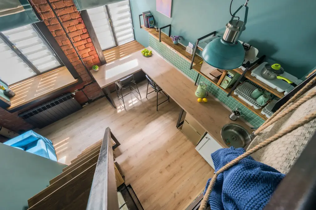 Санкт-Петербург: Tony Stars na Sovetskoy Apartments