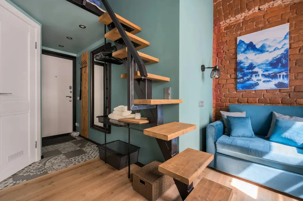Санкт-Петербург: Tony Stars na Sovetskoy Apartments