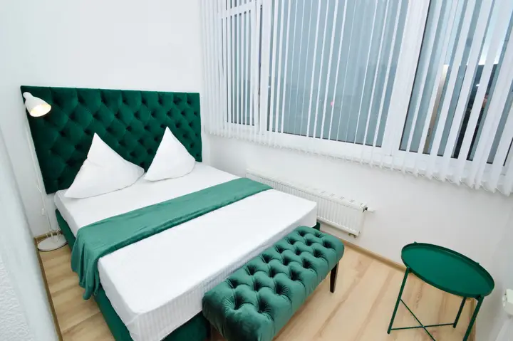 Екатеринбург: Апартаменты Royal Apart