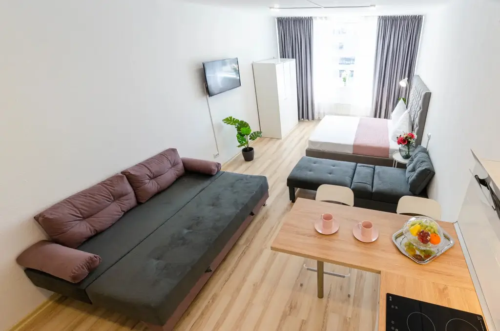 Екатеринбург: Апартаменты Royal Apart
