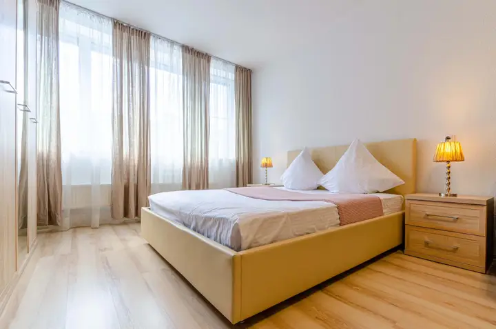 Екатеринбург: Апартаменты Royal Apart