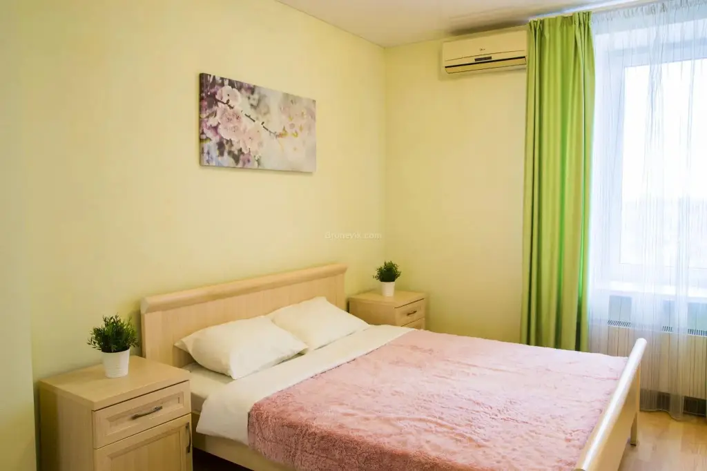 Омск: Apartments Rent-Service on str. Dekabristov, 116, f. 75