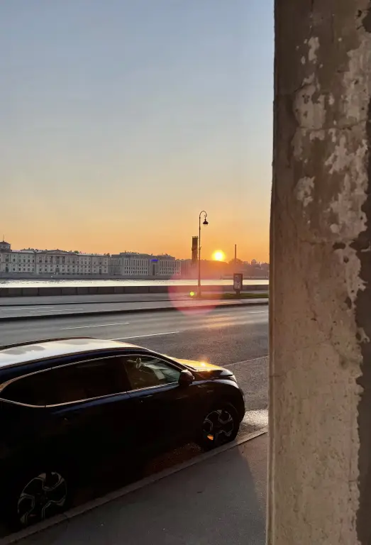 Санкт-Петербург: Апартаменты С Видом на Неву и Литейный Мост