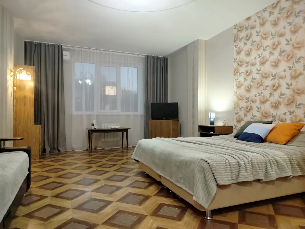 Таганрог: Квартира на Ленина 226-5 Таганрог