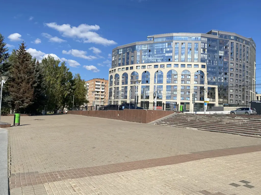 Ижевск: Квартира Тот Самый Жк Колизей на Набережной М Горького 150