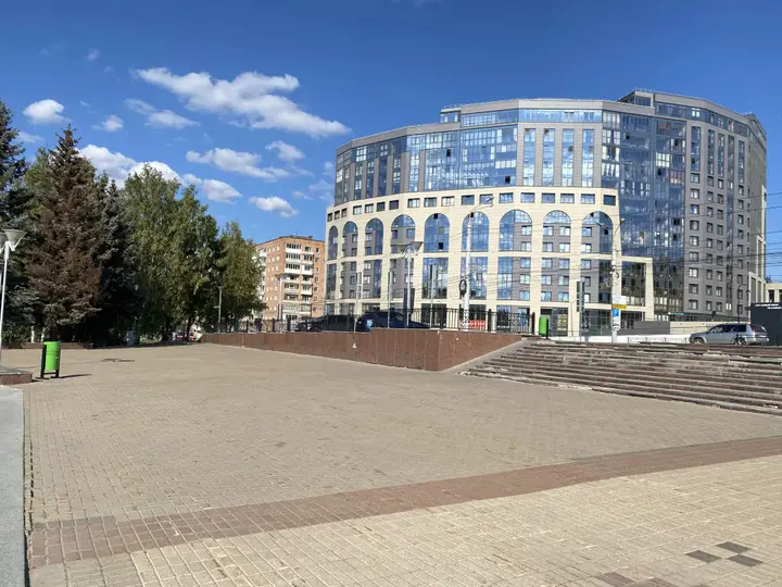Ижевск: Квартира Тот Самый Жк Колизей на Набережной М Горького 150