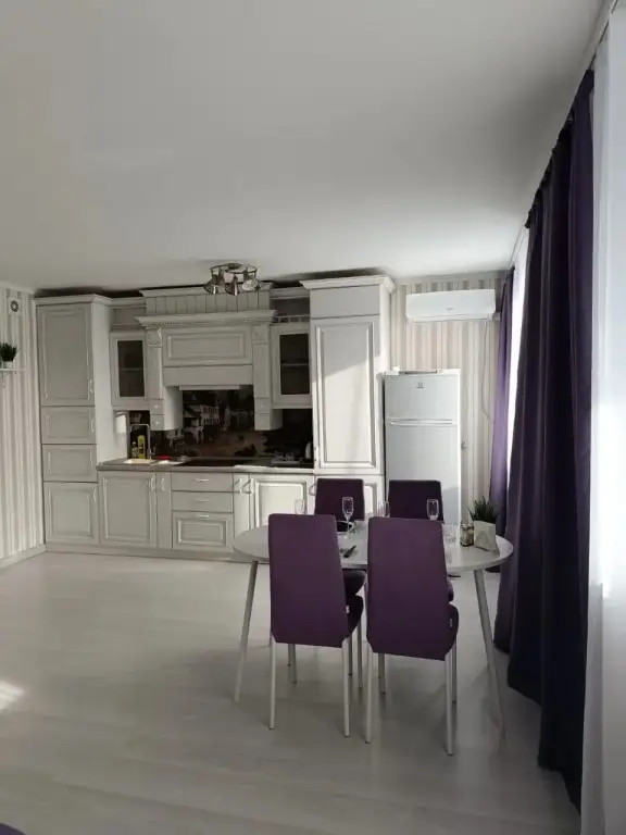 Красноярск: Квартира Авиаторов д38