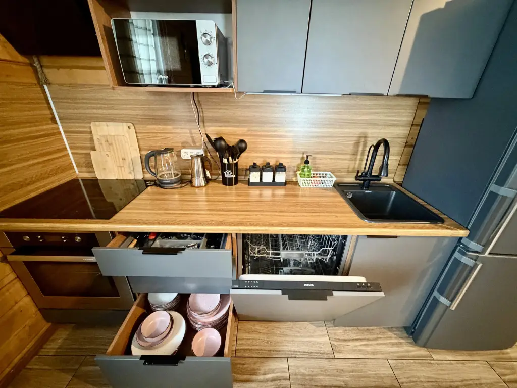 carousel image 2