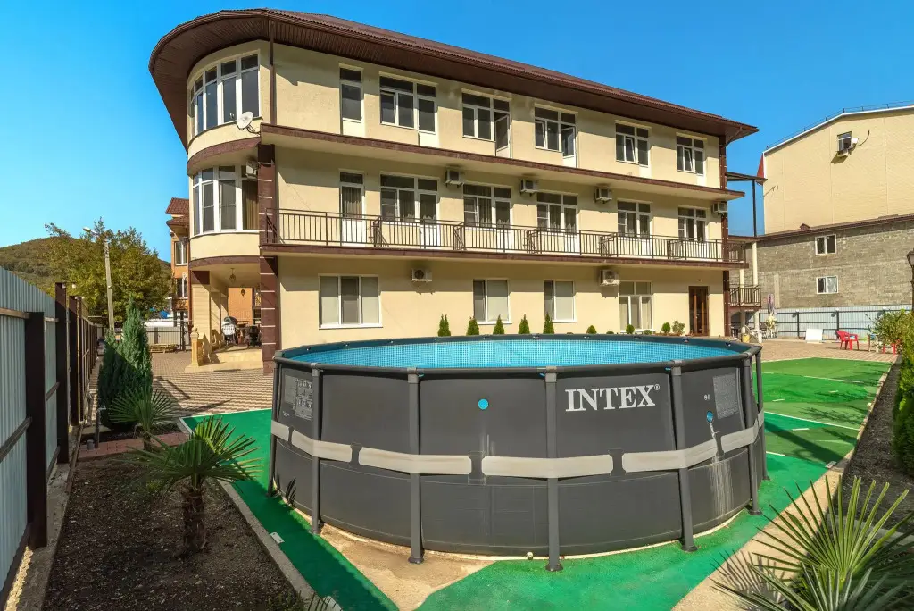 carousel image 0