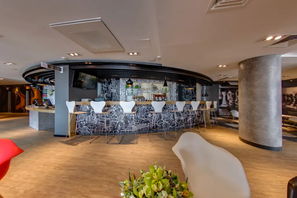 Чебоксары: Отель Ibis Cheboksary Center