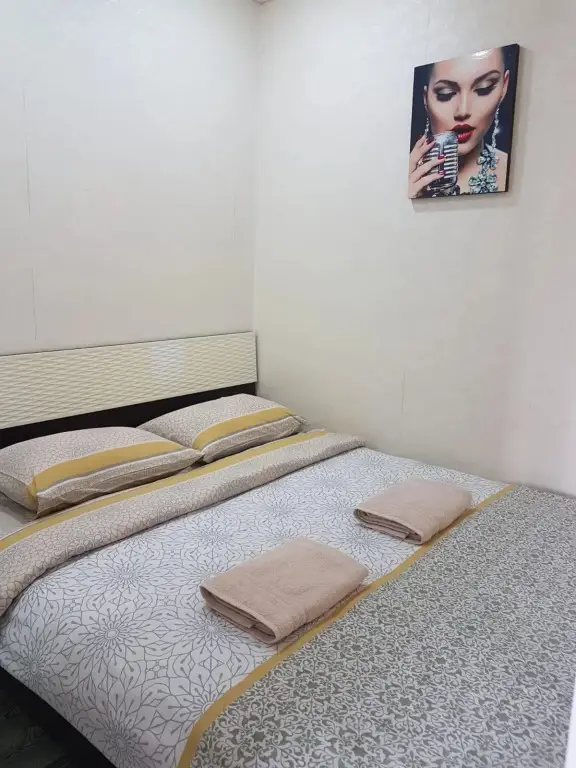 Новый Уренгой: Apartments in Mirny 3/5 microdistrict