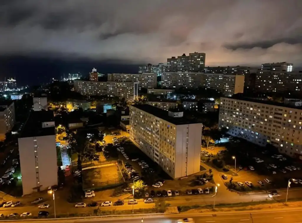 Владивосток: Апартаменты на улице Брянская