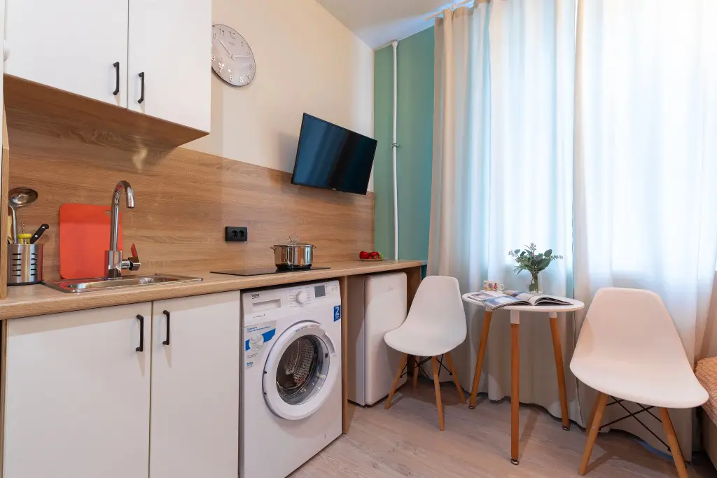 Санкт-Петербург: Apartments My Peter on Sredneokhtinsky