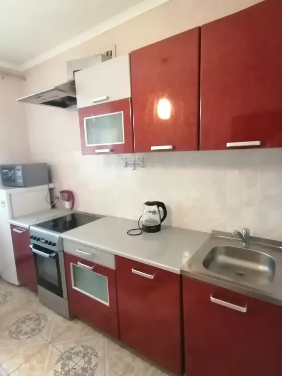 Омск: V Tsentre Ryadom S Omgups Flat