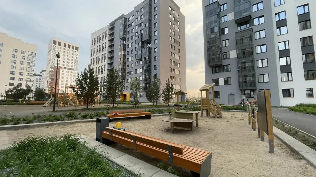 Екатеринбург: NeVotele (НеВотеле) на улице Чемпионов 15