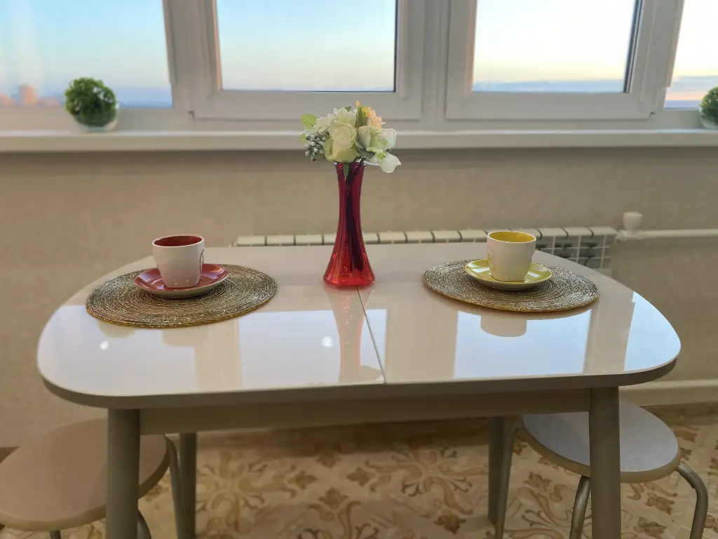 Самара: Апартаменты MaryHome с видом на Волгу