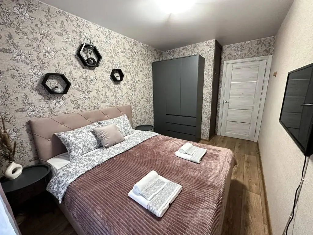 Москва: Квартира Top Rooms: Двухкомнатная у метро Пролетарская с качелями
