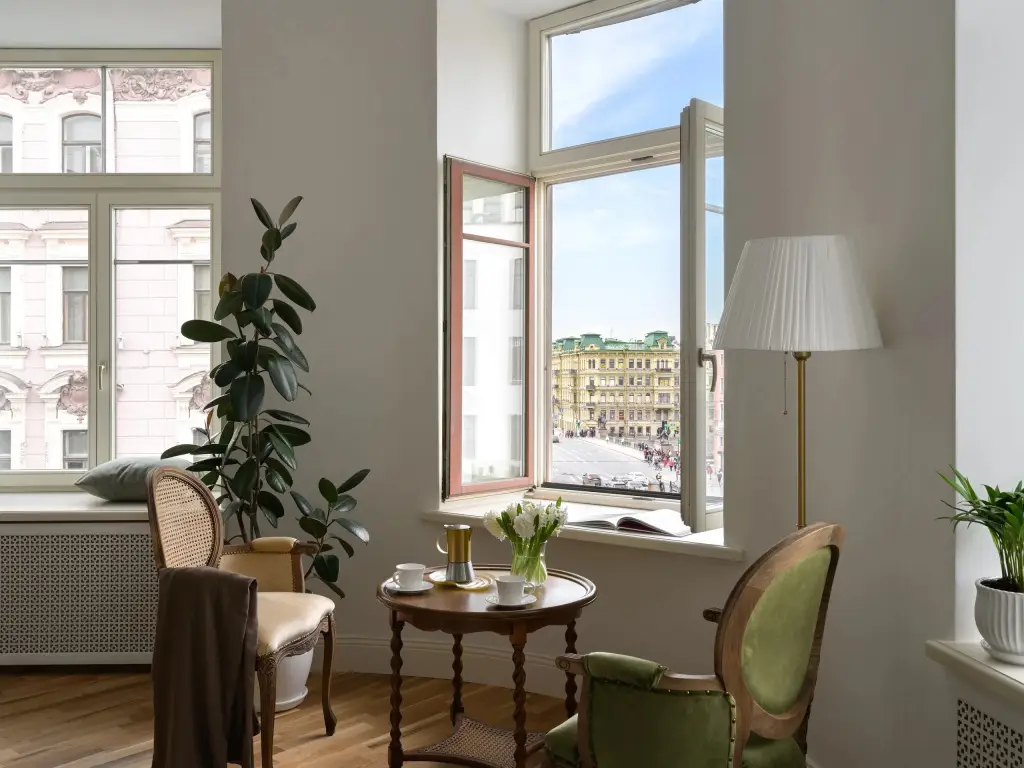 Воронеж: Апартаменты Minin Apartments с видом на Невский 150 кв.м.