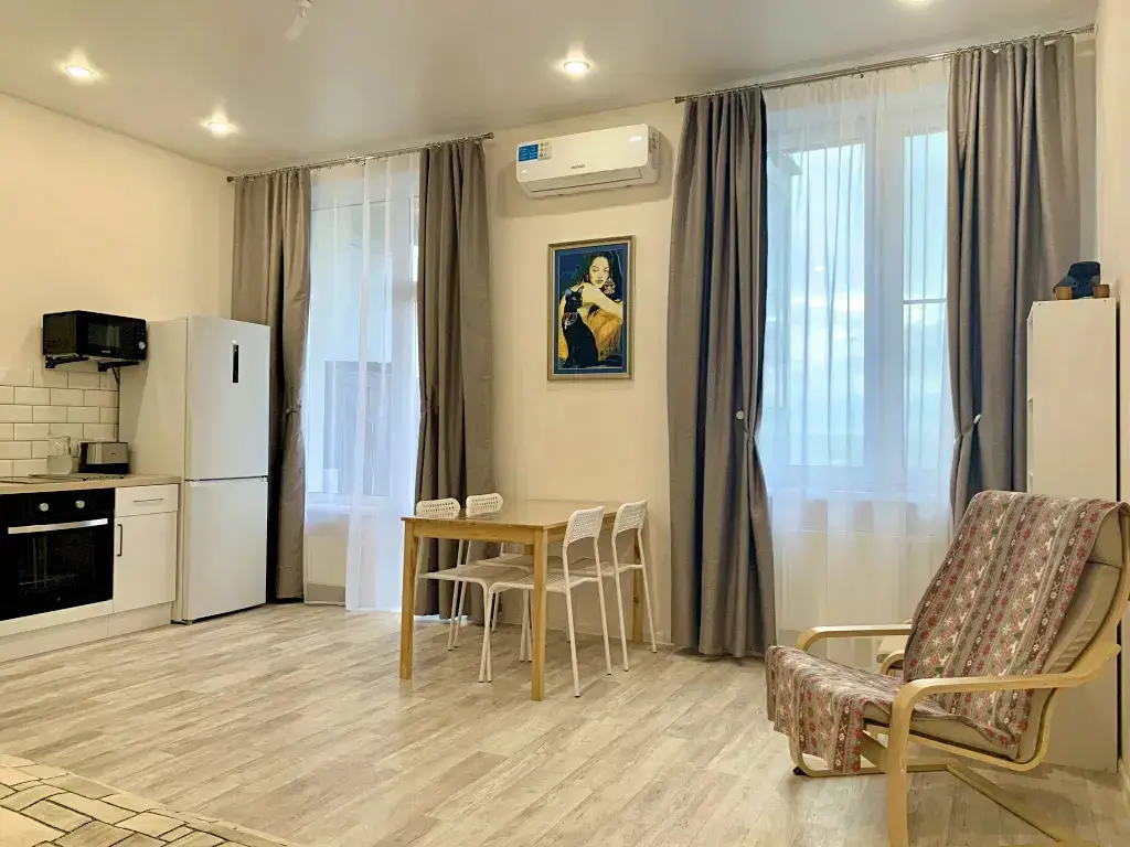 Квартира Короленко 28б — фото 1