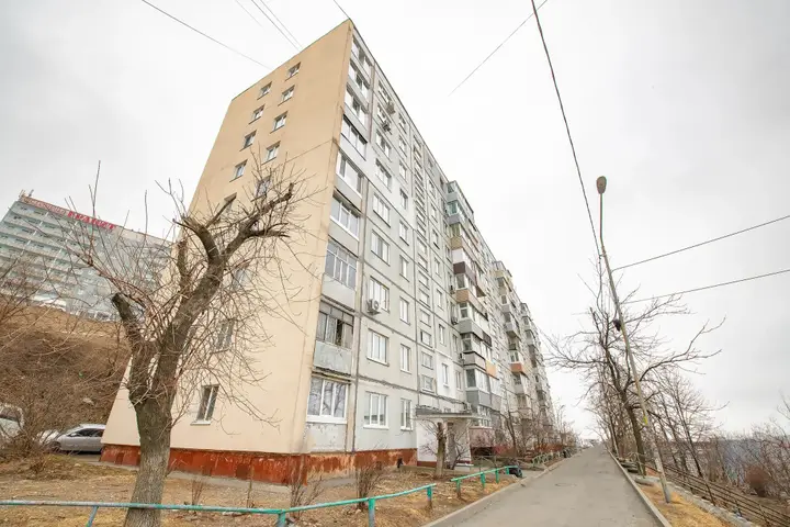 Владивосток: Уютная студия на улице Котельникова