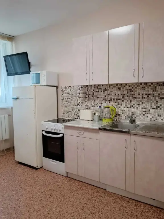Екатеринбург: Квартира Кольцово Хоум на Ракетной 20