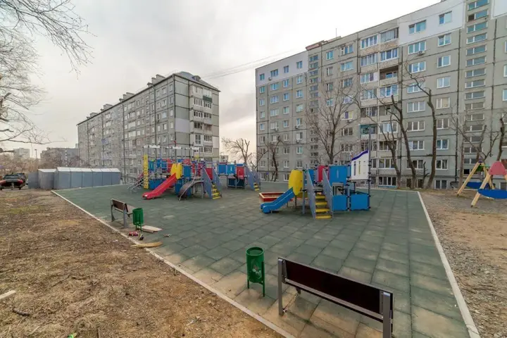 Владивосток: Апартаменты на улице Кирова 68